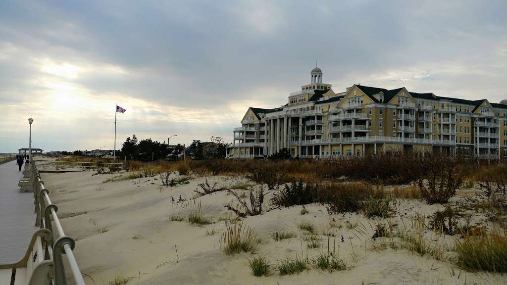 Spring Lake Beach Department | 410 Ocean Ave, Spring Lake, NJ 07762, USA