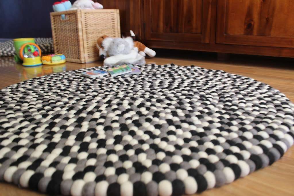 Felt Ball Rug USA | 3435 Sainte Mere Eglise Ln, Spring, TX 77388, USA | Phone: (832) 496-1376