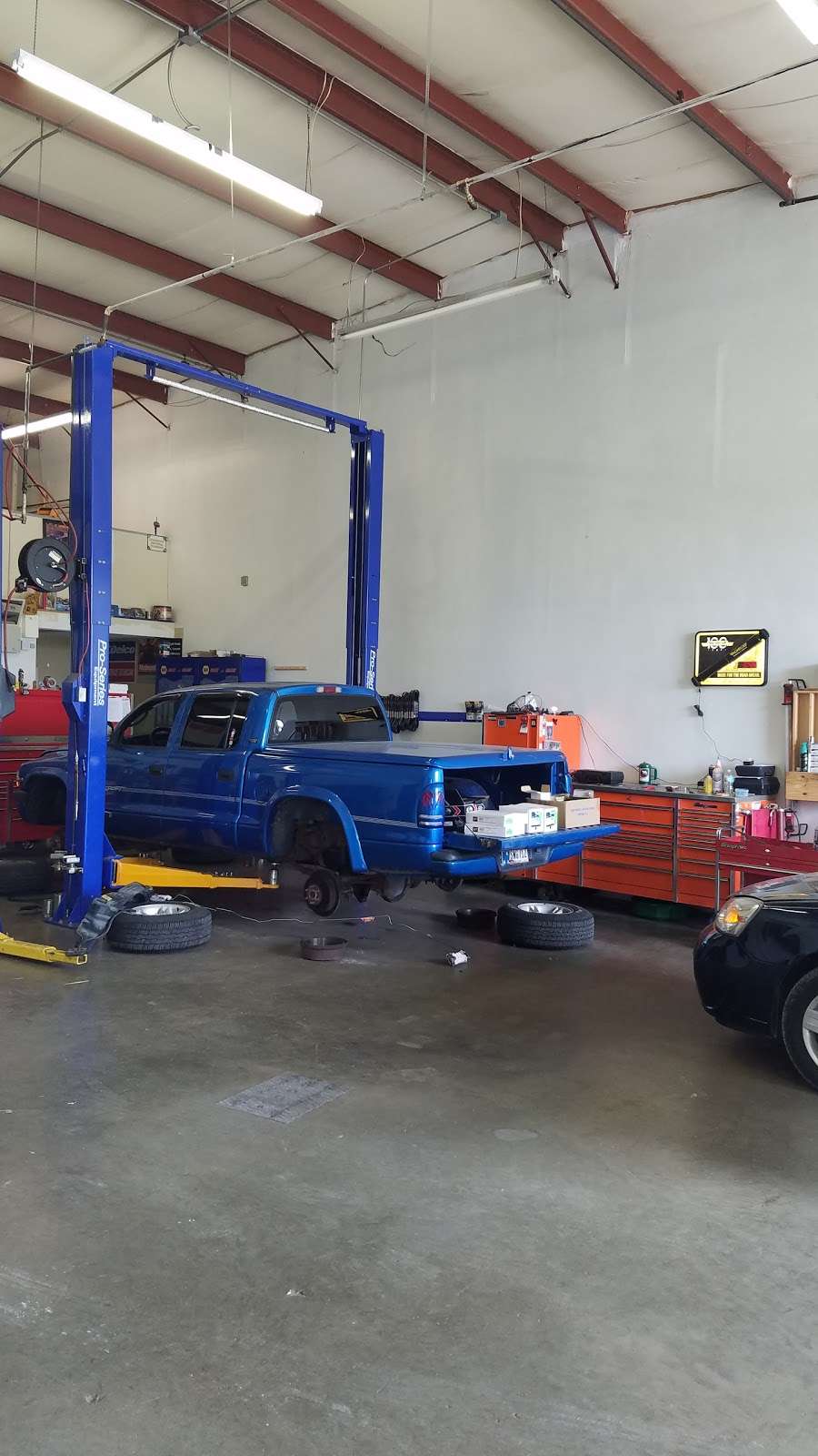 Advanced Automotive Diagnostic and Repair | 789 E Main St, Whiteland, IN 46184, USA | Phone: (317) 215-4049