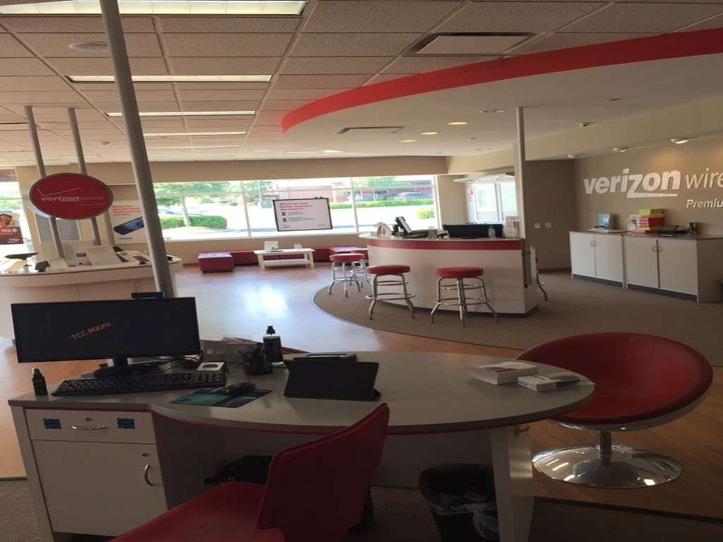 Verizon Authorized Retailer, TCC | 2975 Plaza Dr, Dunkirk, MD 20754, USA | Phone: (443) 964-5997