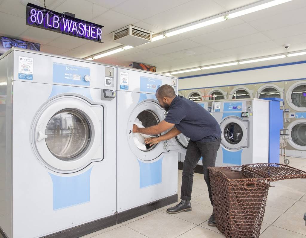 LaunDream Laundry | 16379 Bolsa Chica St, Huntington Beach, CA 92649, USA | Phone: (714) 274-7460