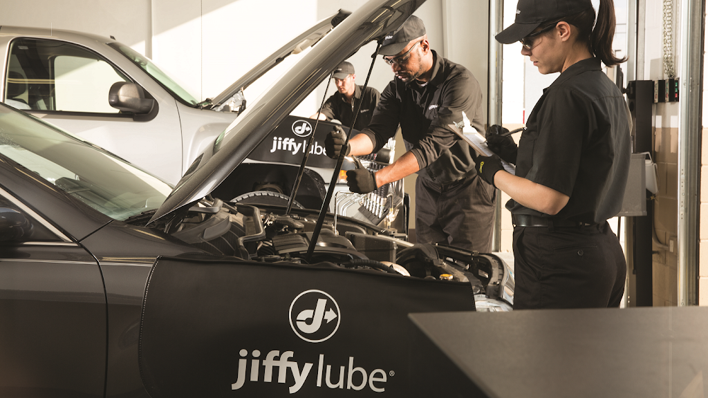 Jiffy Lube | 7965 S U.S Hwy 31 S, Indianapolis, IN 46227, USA | Phone: (317) 888-3703