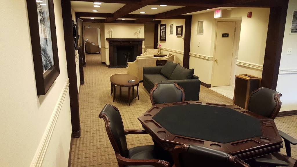 IHG Army Hotels Wainwright Hall - Historia | 318 Jackson Ave Bldg. 50, Fort Myer, VA 22211, USA | Phone: (703) 696-3576