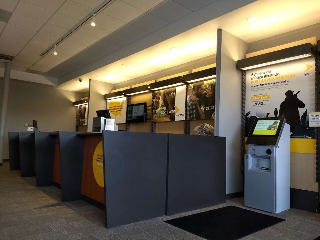 Sprint Store | 14095 Northwest Fwy Ste A, Houston, TX 77040 | Phone: (713) 690-2888