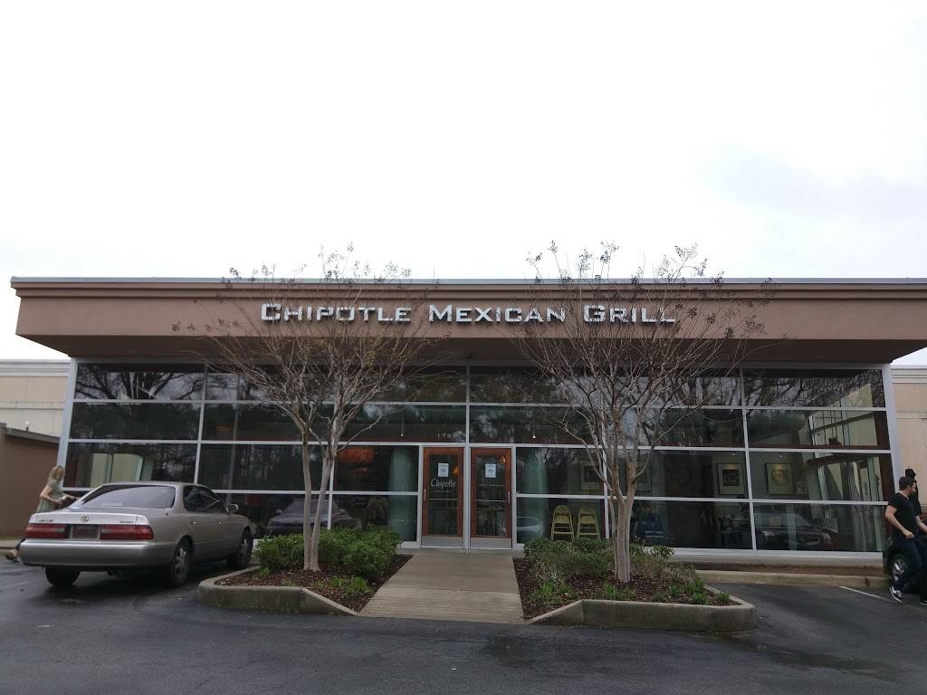 Chipotle Mexican Grill | 1759 Montgomery Hwy, Hoover, AL 35244, USA | Phone: (205) 982-4833