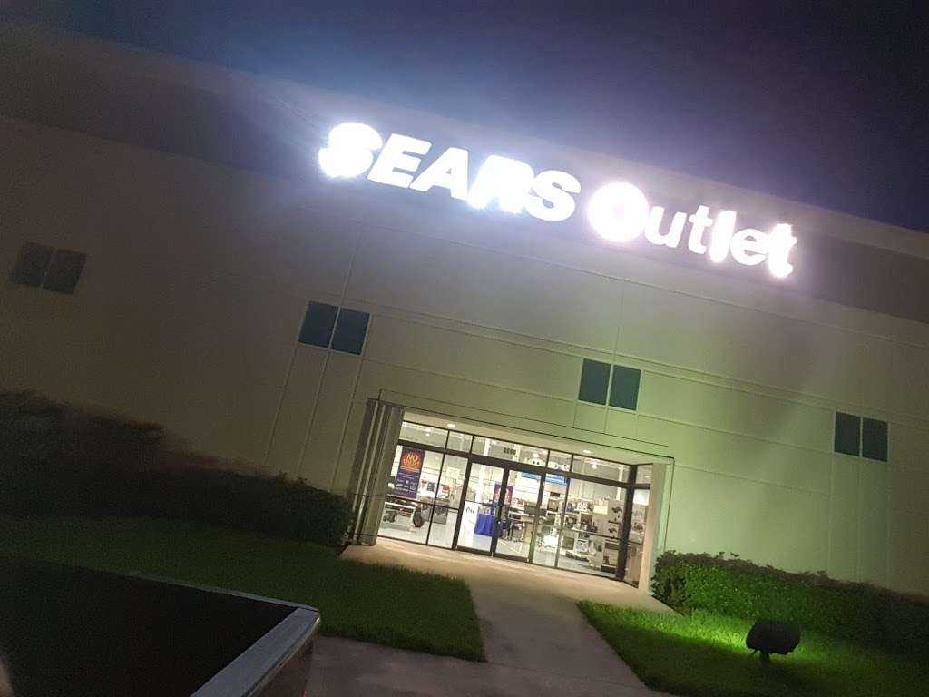 Sears Outlet | 8090 NW 77th Ct, Medley, FL 33166, USA | Phone: (786) 337-6132