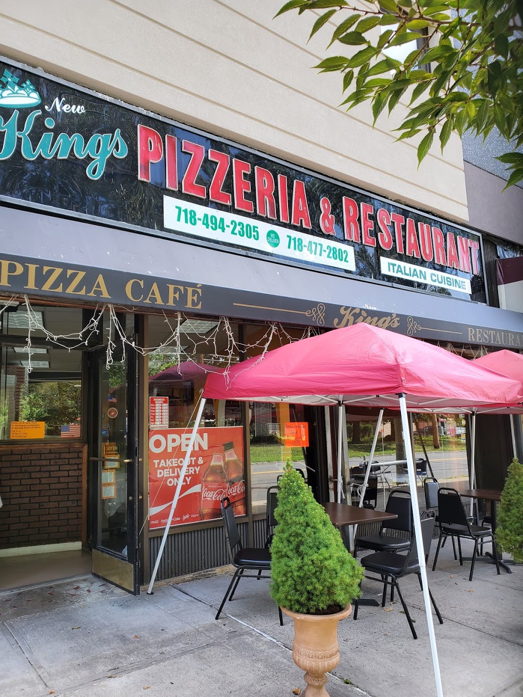 New kings pizzeria & restaurant inc | 2212 Victory Blvd, Staten Island, NY 10314, USA | Phone: (718) 477-2802