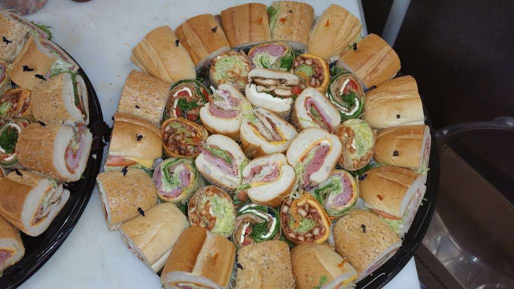 Uncle Moes Munchies | 246 NY-17K, Newburgh, NY 12550, USA | Phone: (845) 567-9275