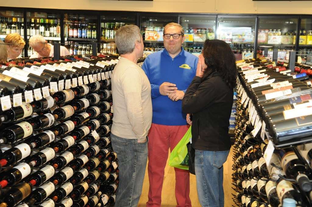 LaRoccas Country Wine and Spirits | 105C Old Long Ridge Rd, Stamford, CT 06903, USA | Phone: (203) 321-1655