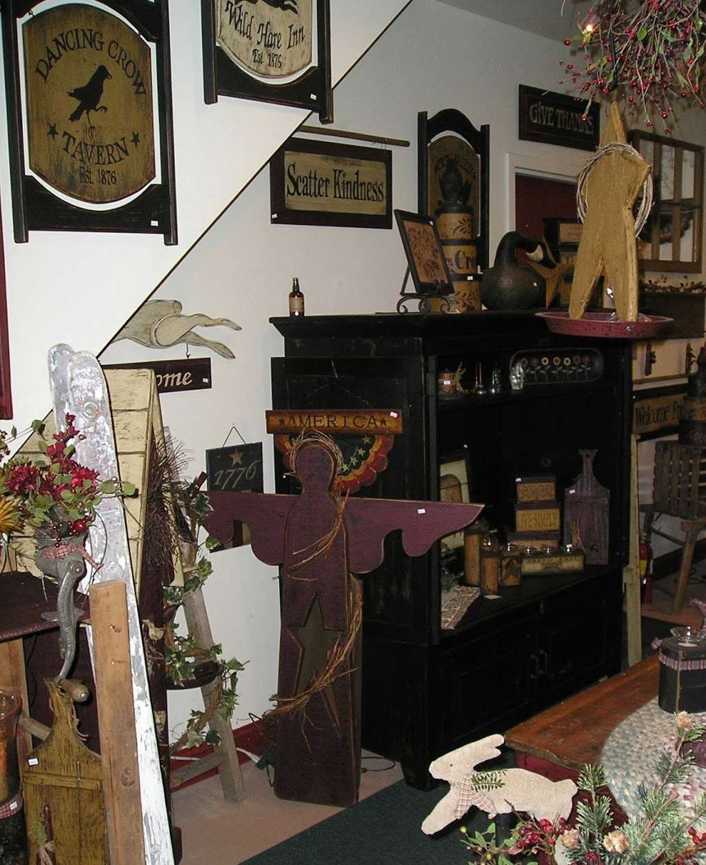 Pondside primitives ( Annie Steen) | 4 Queen Ln, East Fallowfield Township, PA 19320, USA | Phone: (610) 384-2435