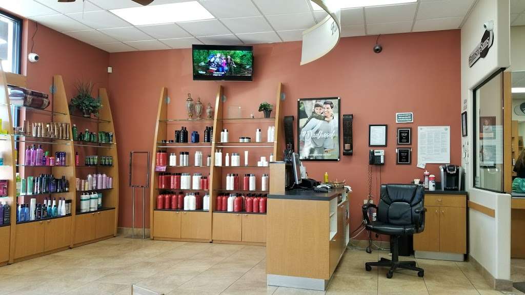 Fantastic Sams Cut & Color | 11882 De Palma Rd, Corona, CA 92883, USA | Phone: (951) 277-2002