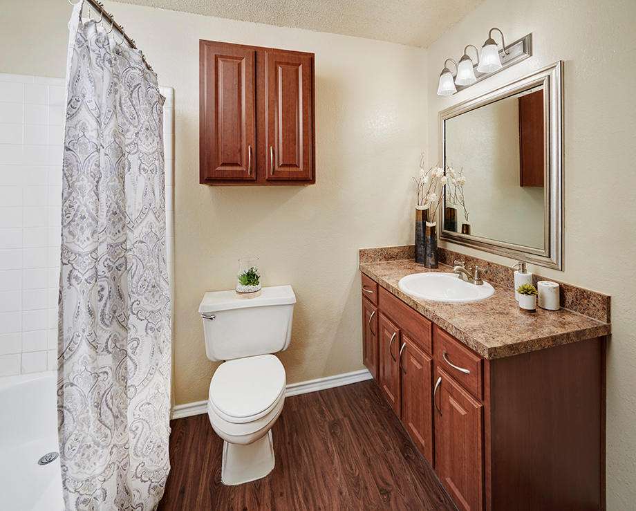 Camden Cimarron Apartments | 101 Cimarron Trail, Irving, TX 75063 | Phone: (972) 869-3040