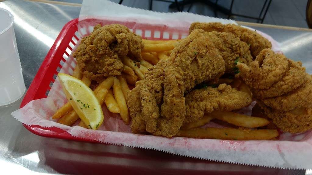 Catfish Station | 1706, 8110 Kirby Dr, Houston, TX 77054, USA | Phone: (713) 664-4445