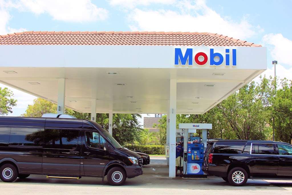 Mobil | 2780 Stirling Rd, Hollywood, FL 33020, USA | Phone: (954) 925-0770