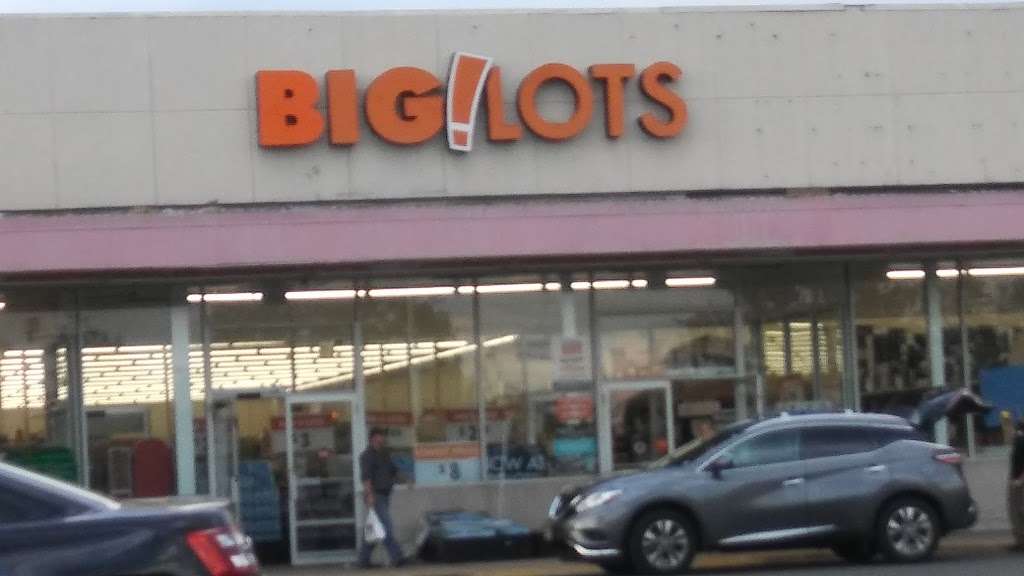 Big Lots | 4355 US-130 A, Beverly, NJ 08010, USA | Phone: (609) 835-1642