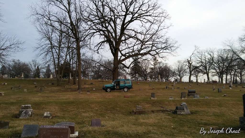 Mount Olivet Cemetery | Joliet, IL 60432, USA