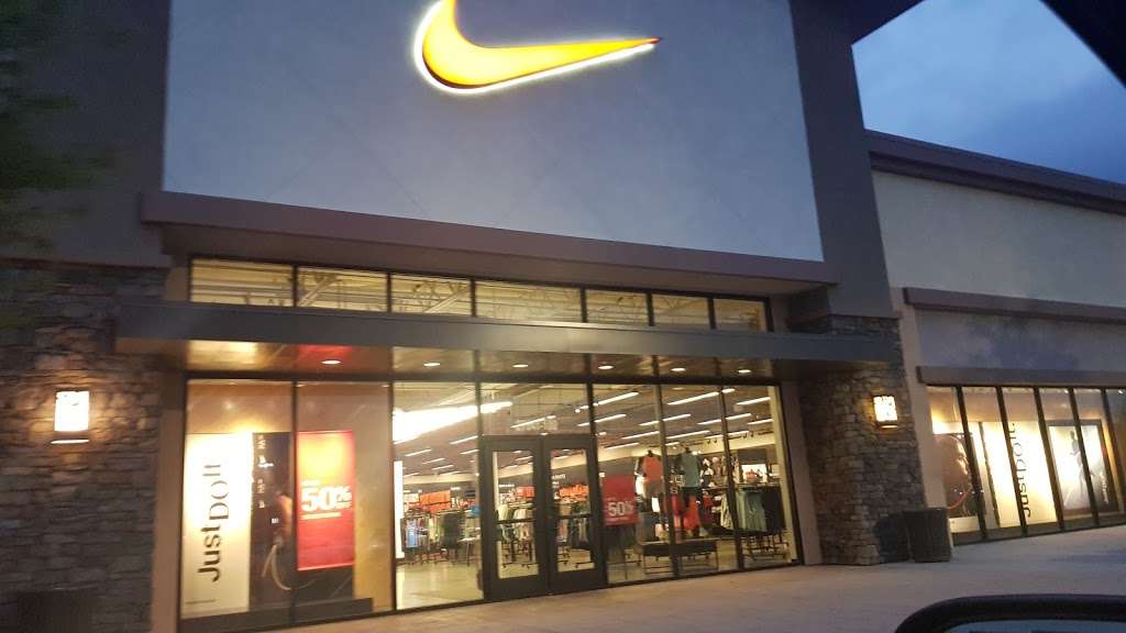 nike store redlands store hours