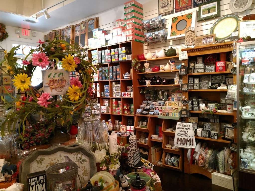 English Gardener Gift Shop | 123 Kings Hwy E, Haddonfield, NJ 08033, USA | Phone: (856) 354-5051