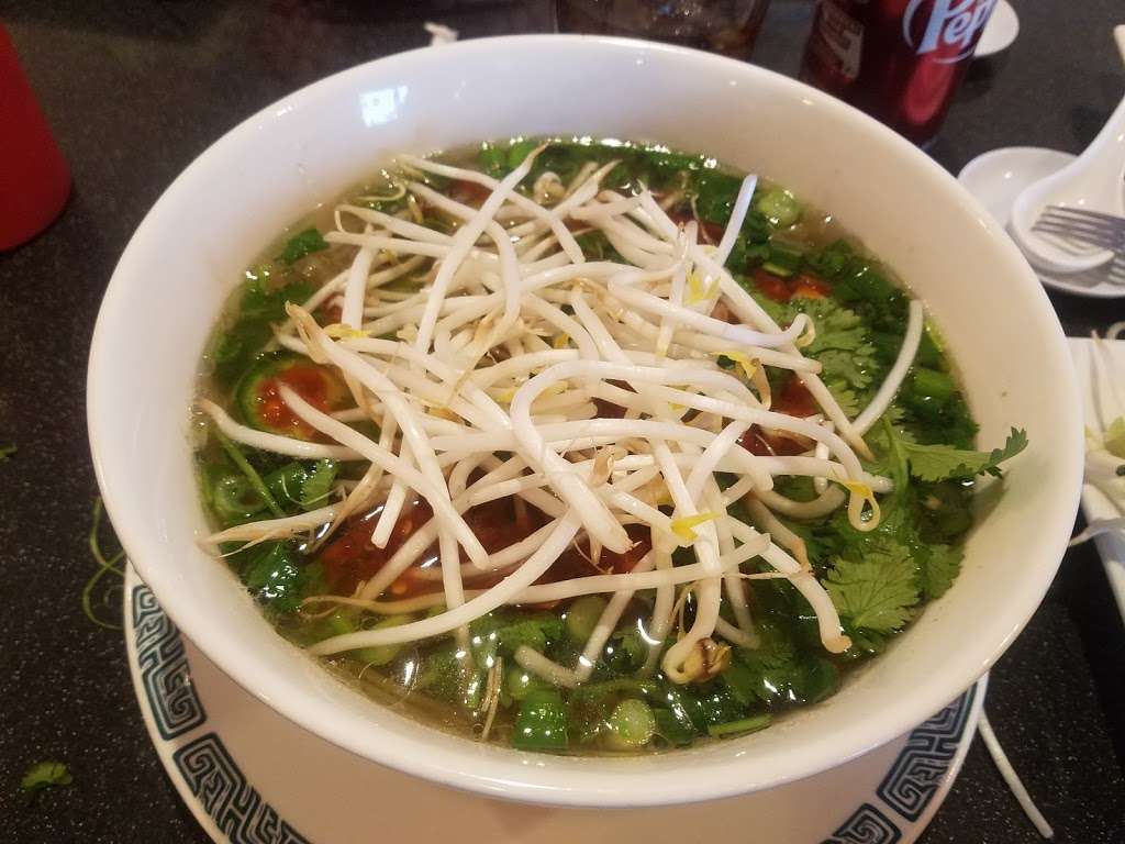 Pho Vinh Long Vietnamese Restaurant | 4808 N 35th Ave, Phoenix, AZ 85017 | Phone: (602) 841-4152