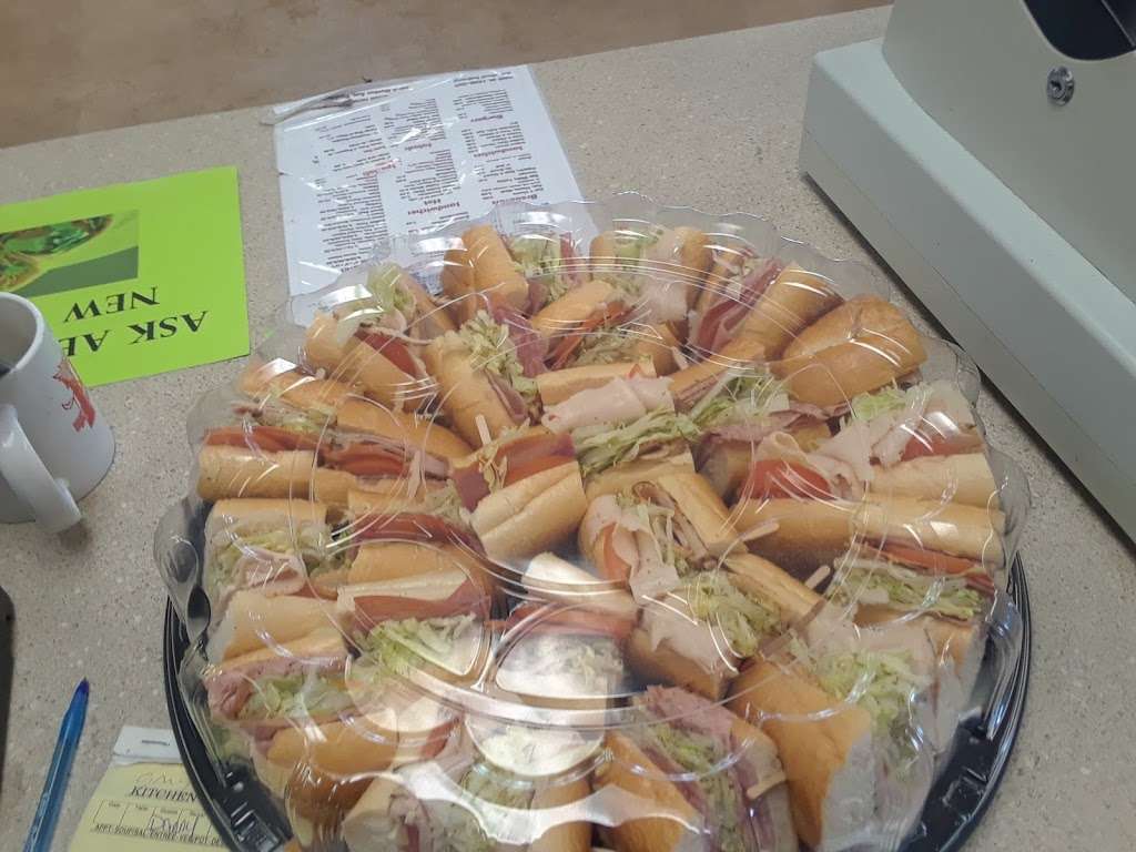 Hometown Deli | 483-, 541 Mantua Ave, Paulsboro, NJ 08066, USA | Phone: (856) 687-5339