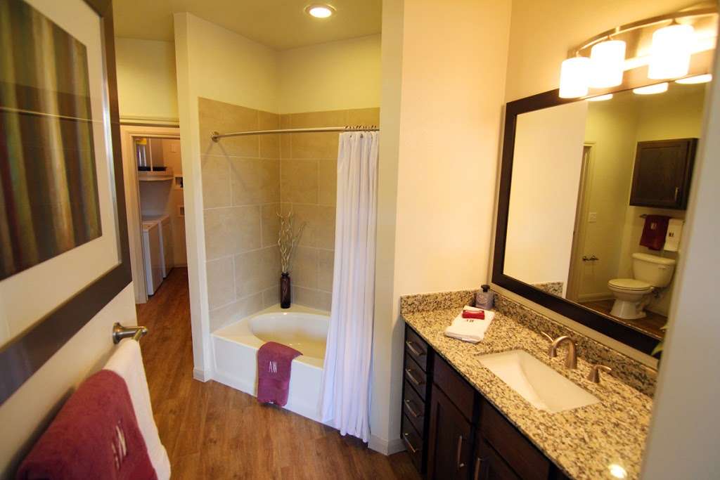 Kingsland West Apartments | 18325 Kingsland Blvd, Houston, TX 77094, USA | Phone: (281) 767-2446