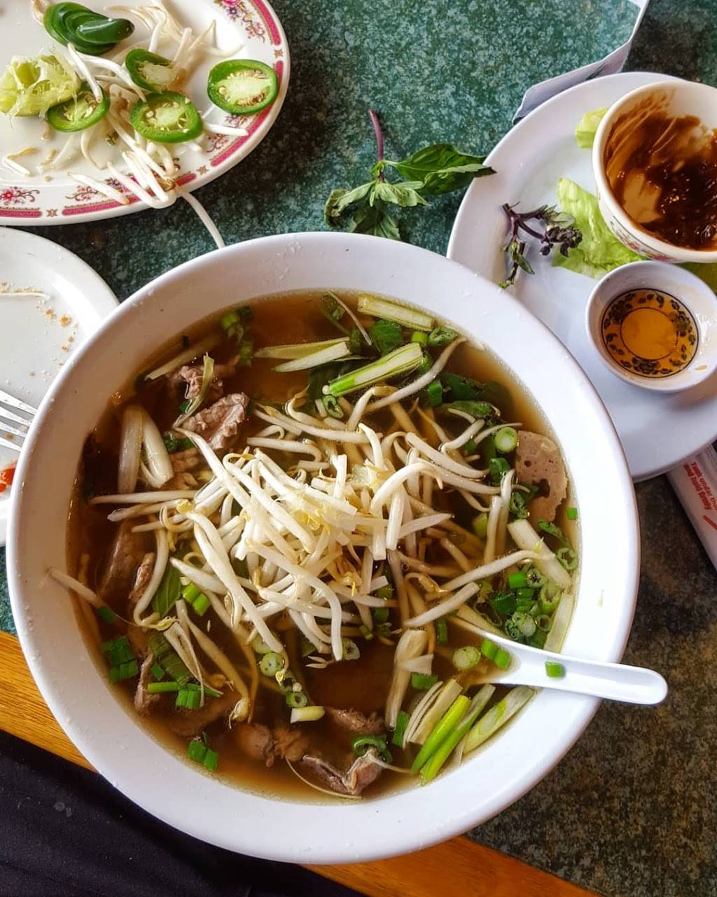 PHO VIET | 7923 Blondo St, Omaha, NE 68134, USA | Phone: (402) 393-3111