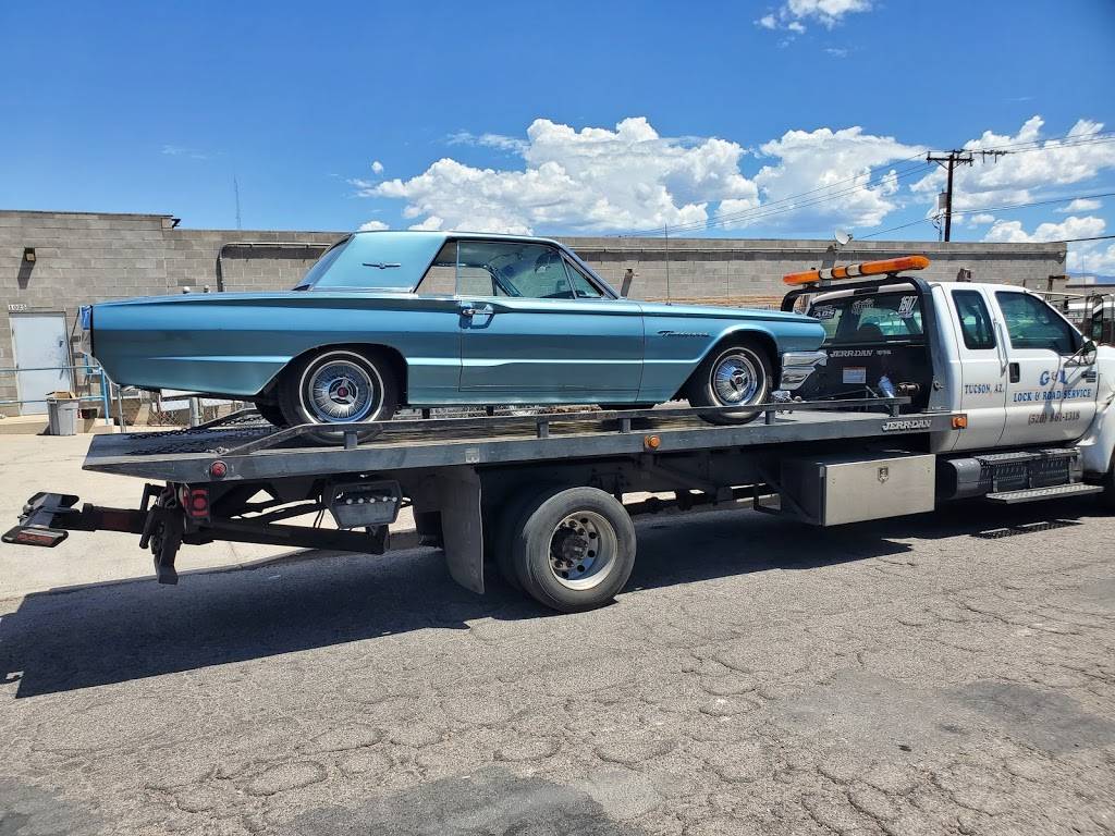 Eastside Towing | 9816 E 33rd St, Tucson, AZ 85748, USA | Phone: (520) 861-1318