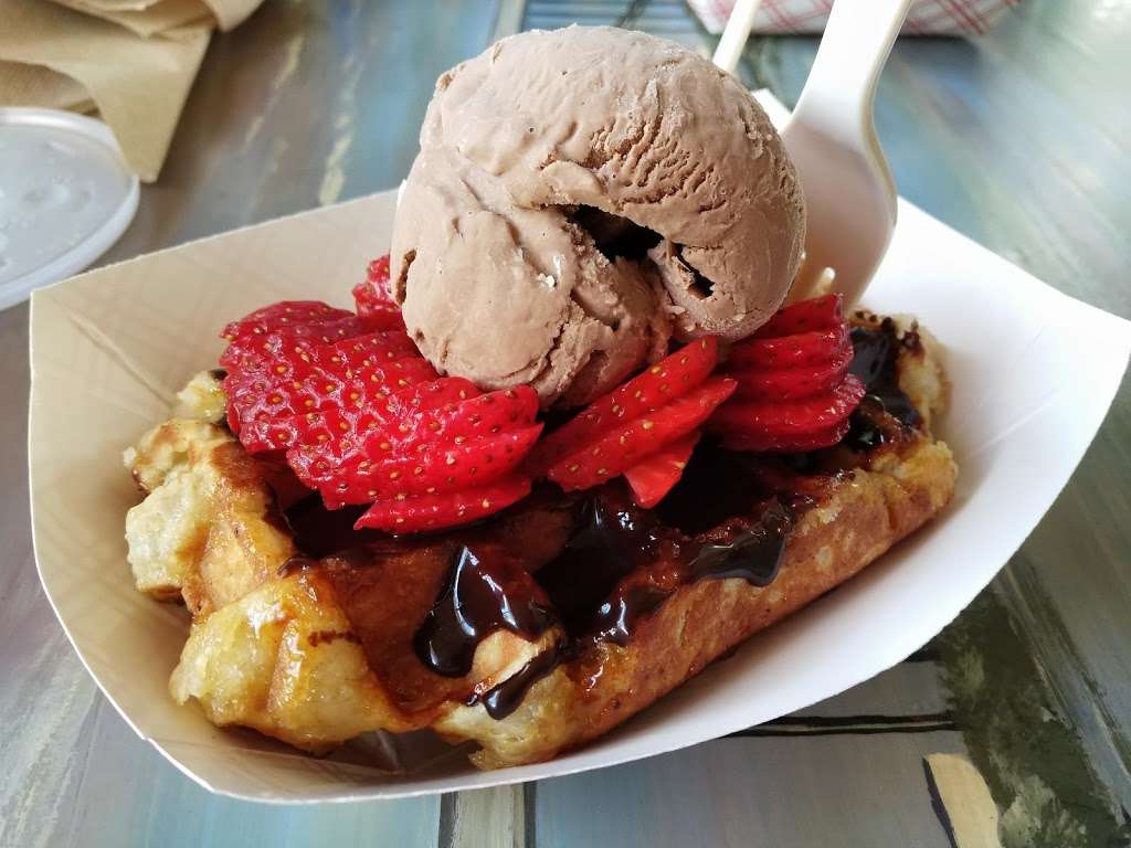 Seabrook Waffle Company | 1402 5th St, Seabrook, TX 77586, USA | Phone: (281) 291-8186