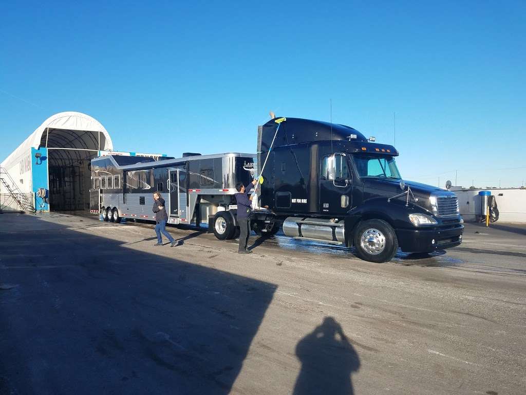Global Truck Wash | 8112 S Valley View Blvd, Las Vegas, NV 89139, USA | Phone: (702) 369-2323