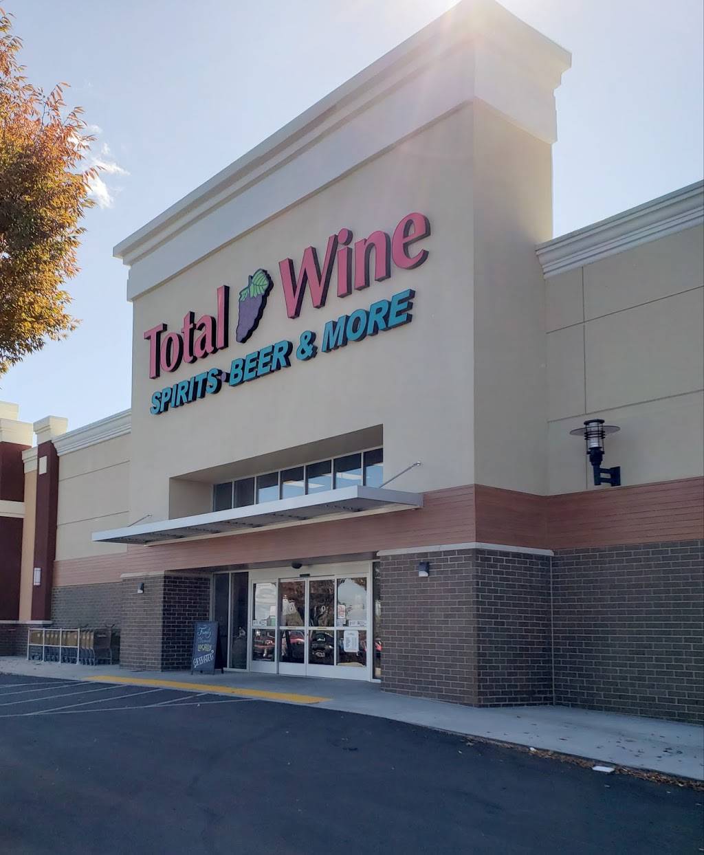 Total Wine & More | 2321 Sir Barton Way Suite 165, Lexington, KY 40509, USA | Phone: (859) 963-4185