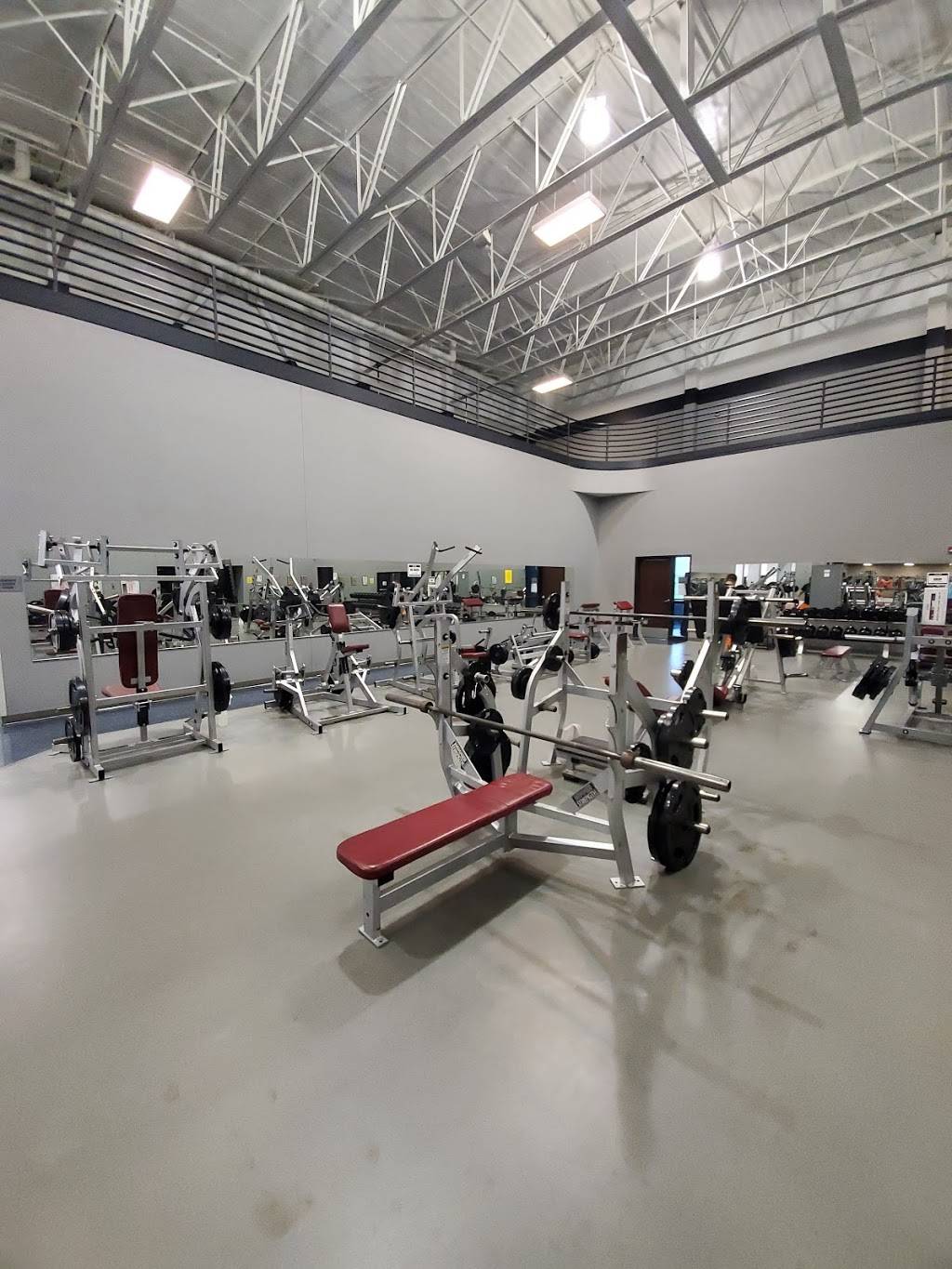 Textron Aviation Employees Club Fitness Center - gym  | Photo 3 of 3 | Address: 6711 W 31st St S, Wichita, KS 67215, USA | Phone: (316) 517-2800