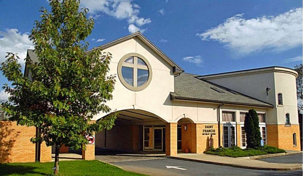 St Francis Retreat House | 3918 Chipman Rd, Easton, PA 18045, USA | Phone: (610) 258-3053