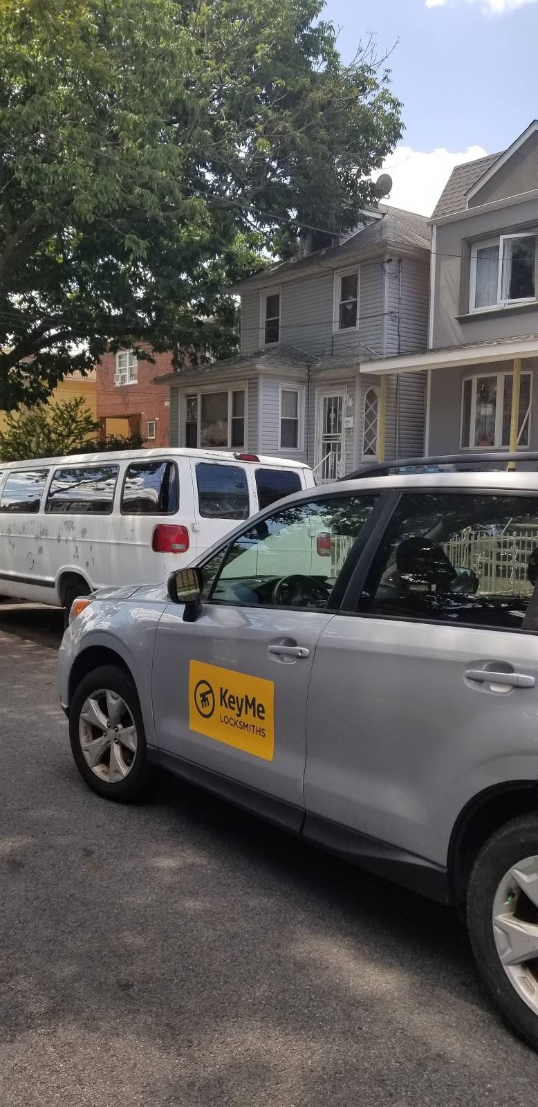 KeyMe Locksmiths | 2707 Rainier Ave S, Seattle, WA 98144, USA | Phone: (206) 309-8066 KeyMe Locksmiths | 2707 Rainier Ave S, Seattle, WA 98144, USA | Phone: (206) 309-8066