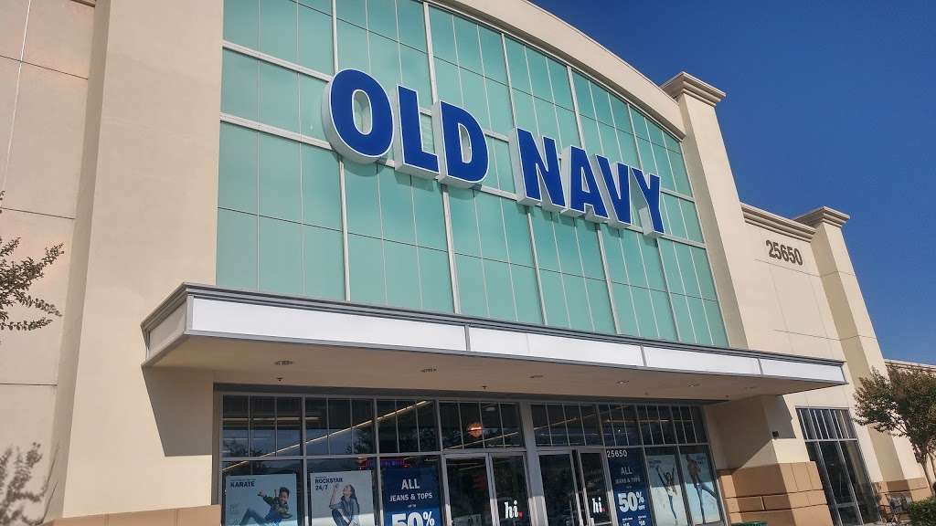 Old Navy | 25650 The Old Rd, Valencia, CA 91381, USA | Phone: (661) 284-3403