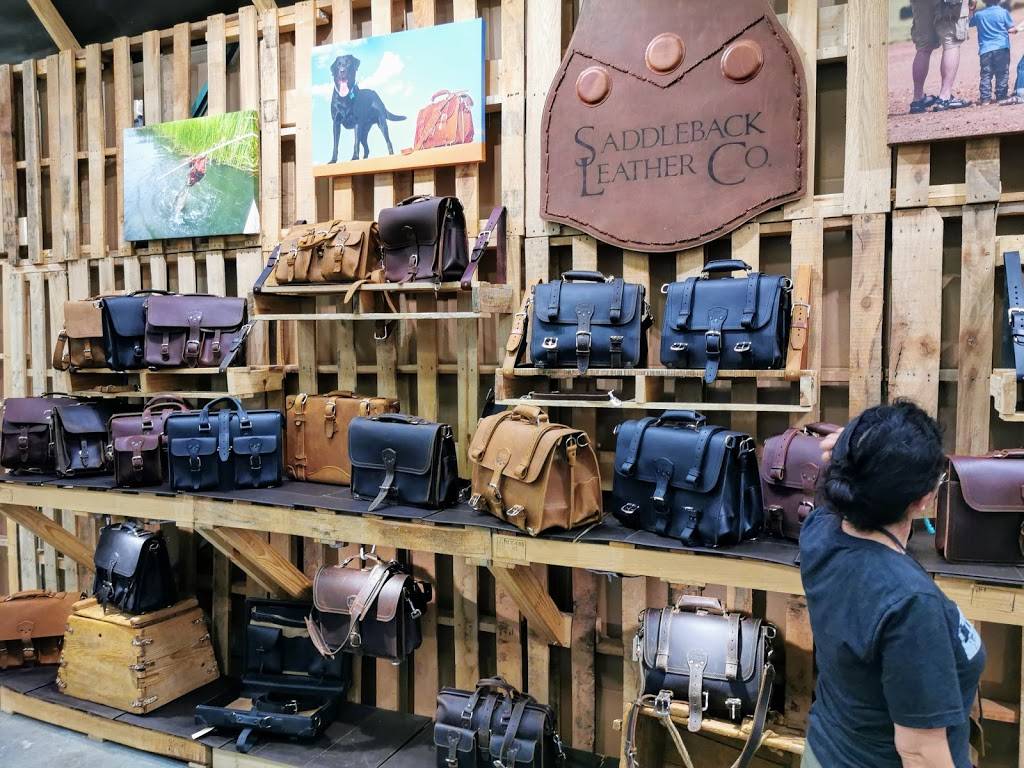 Saddleback Leather Company | 600 Railhead Rd #200, Fort Worth, TX 76106 | Phone: (817) 402-4550