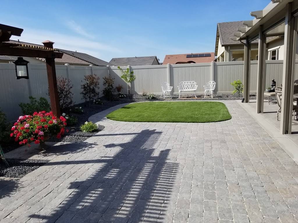 Santinis Landscaping & Maintenance | 15255 Inheritance Way, Manteca, CA 95336, USA | Phone: (209) 942-0439