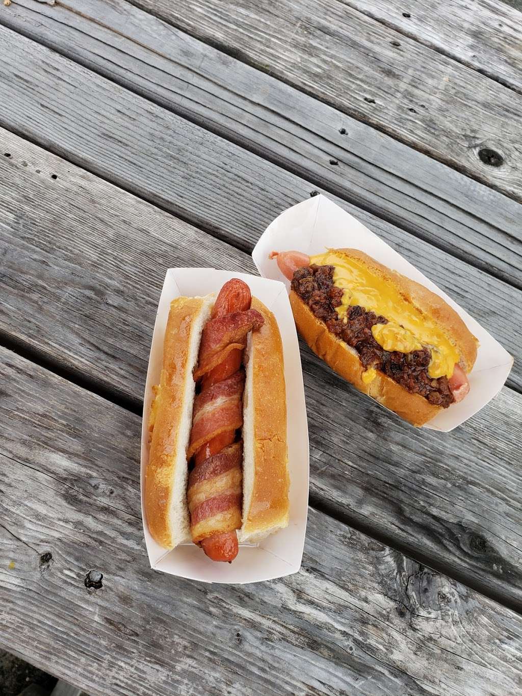 A Well Dressed Dog | 78 Main St, Lakeville, MA 02347, USA | Phone: (508) 946-1555
