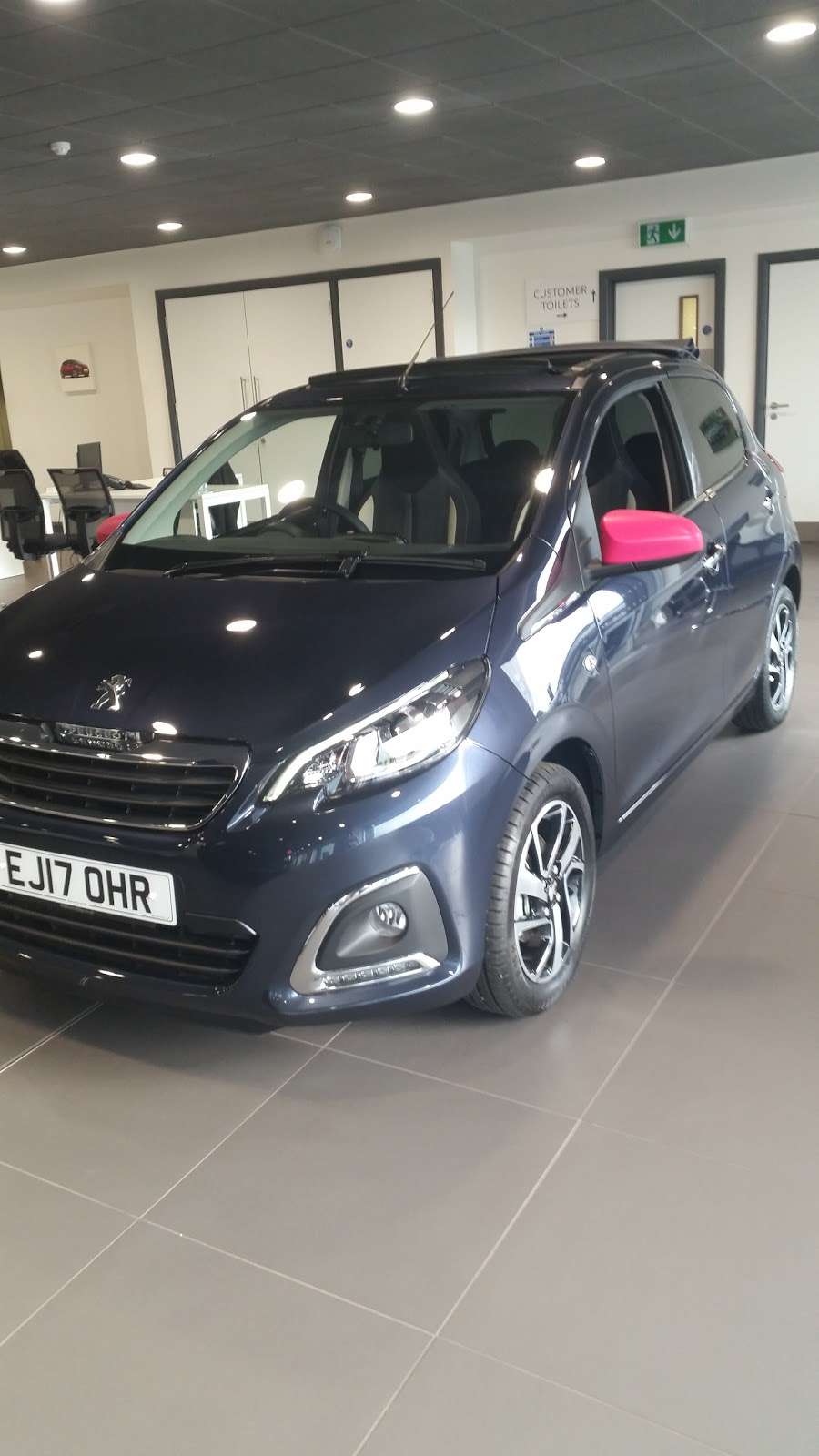 Robins & Day Peugeot Chelmsford | Waterhouse Lane, Chelmsford CM1 2UP, UK | Phone: 01245 262162