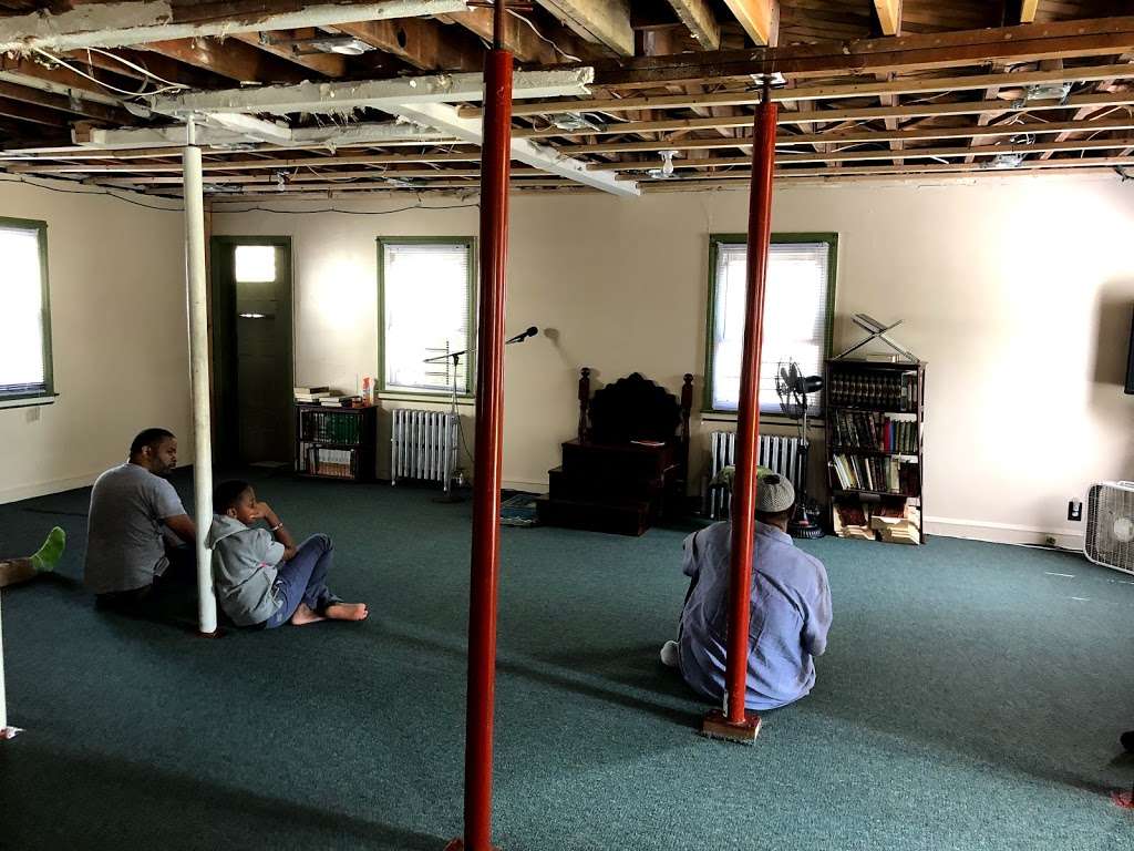 Masjidu At Asfiyah | 93 Oak Ave, Hempstead, NY 11550, USA | Phone: (516) 214-4088