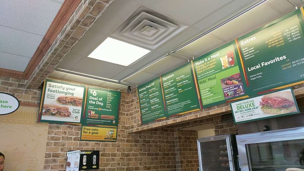 Subway Restaurants | 39 Bay Shore Rd, Bay Shore, NY 11706, USA | Phone: (631) 586-2417