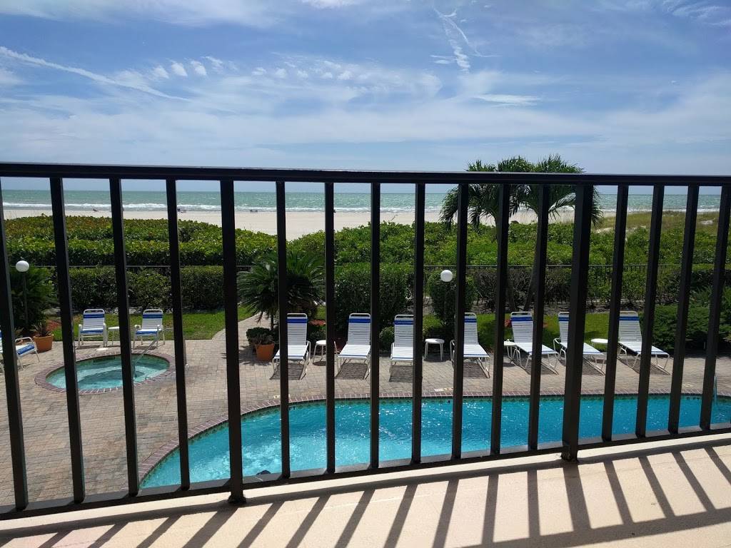 The Gulf Beach Resort | 140 51st Ave E, St Pete Beach, FL 33706, USA | Phone: (800) 628-4090