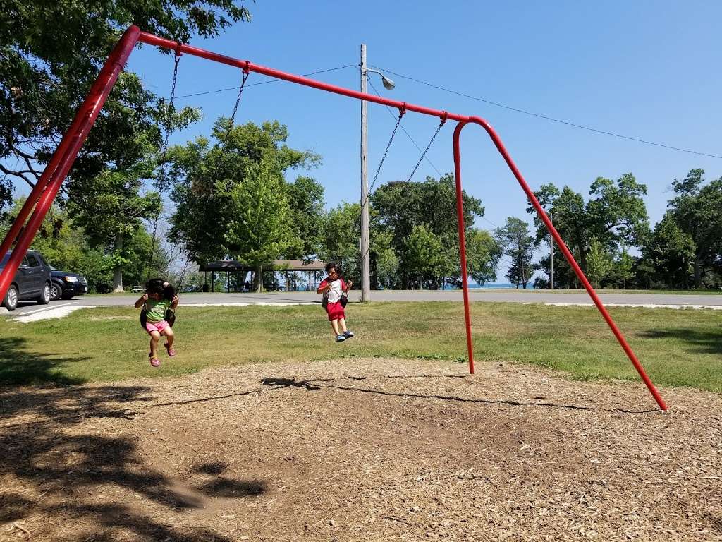 Simmons Island Park | 5001 4th Ave, Kenosha, WI 53140 | Phone: (262) 653-4050