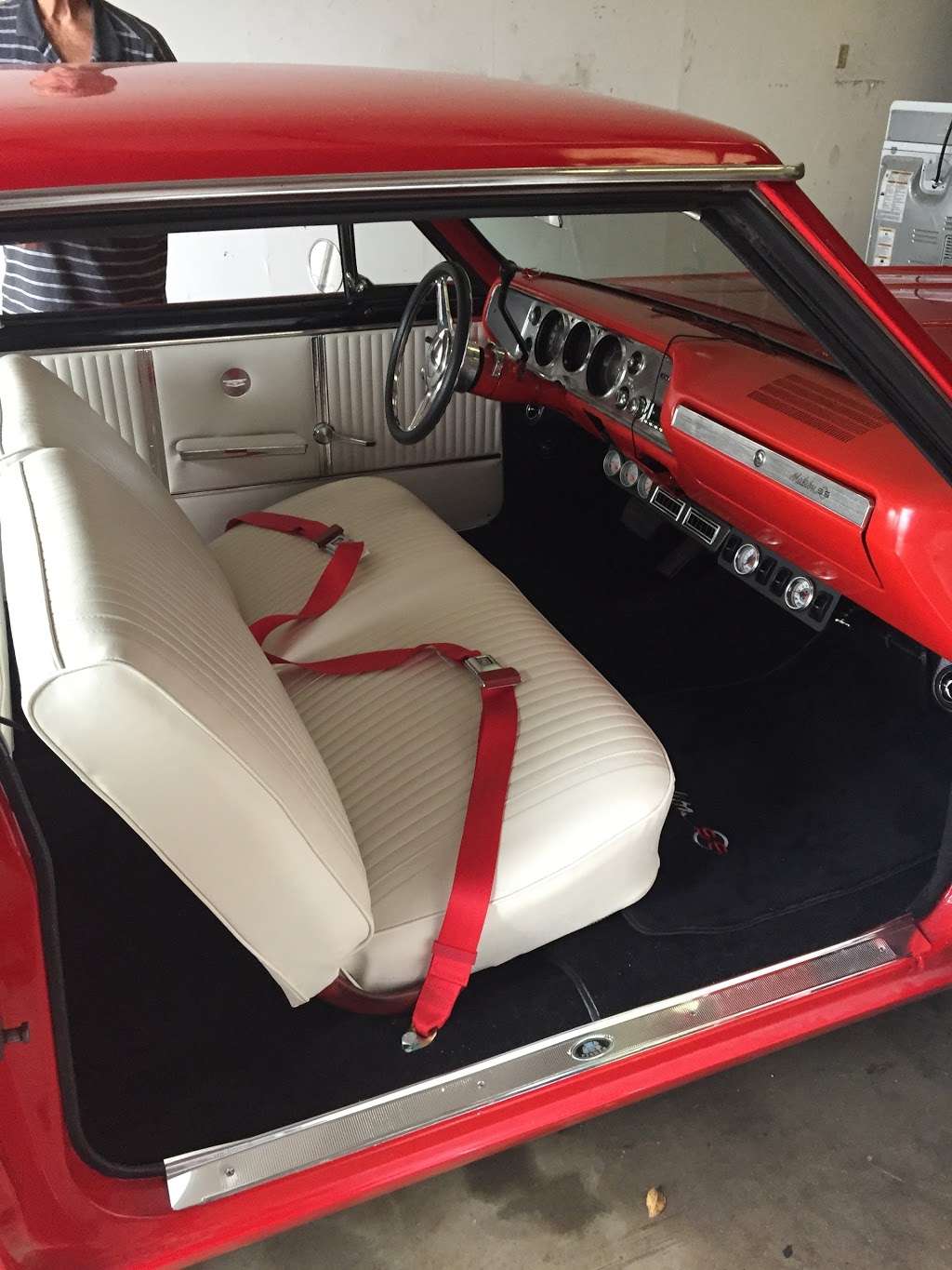 BB Custom Upholstery | 10041 Fm 2920 Rd, Tomball, TX 77375, USA | Phone: (281) 351-4333