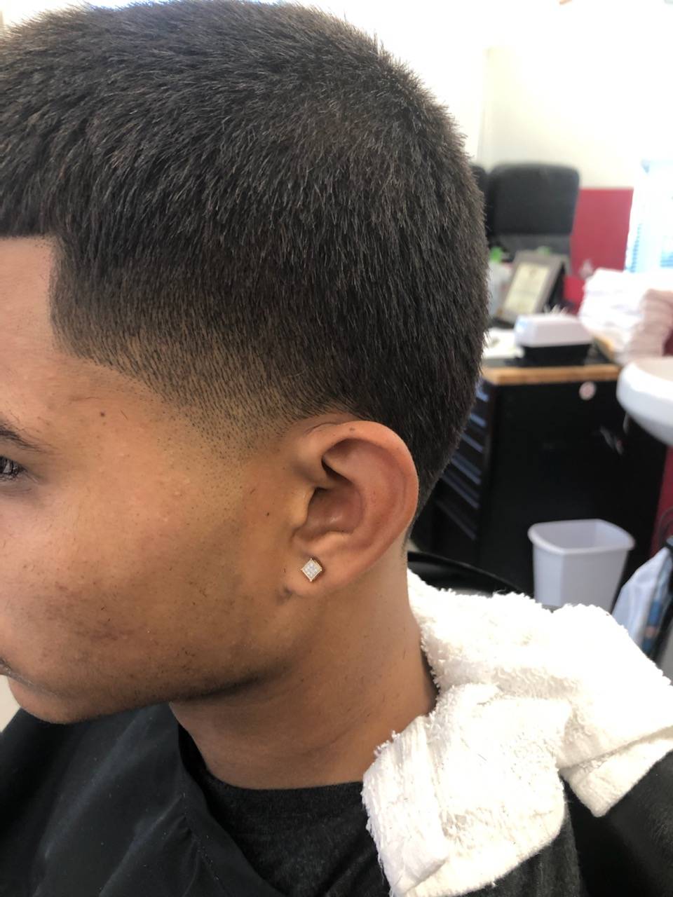 Jacks barber shop | 203 W Murray Ave, Manor, TX 78653, USA | Phone: (254) 681-7981