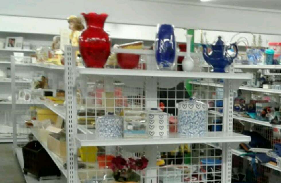 Goodwill Store & Donation Center | 1367 Weaverland Rd, East Earl, PA 17519, USA | Phone: (717) 445-6016