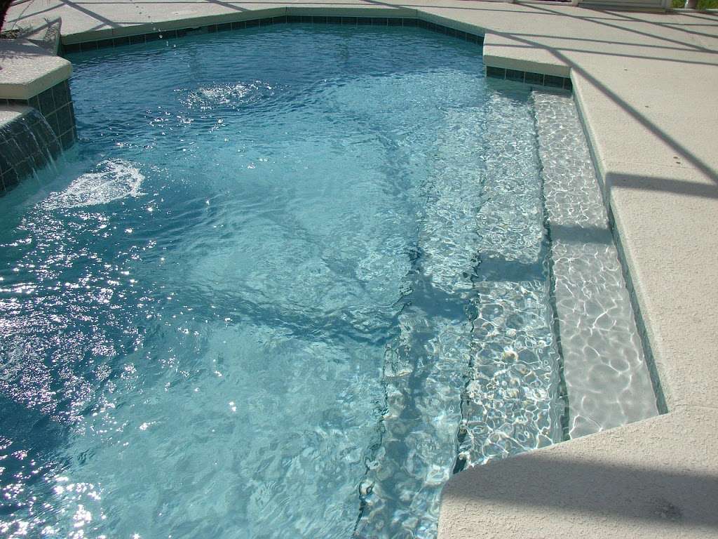 Sarahs Pool Services | 20527 Farm to Market 1093 unit A-1, Richmond, TX 77407, USA | Phone: (281) 232-0626