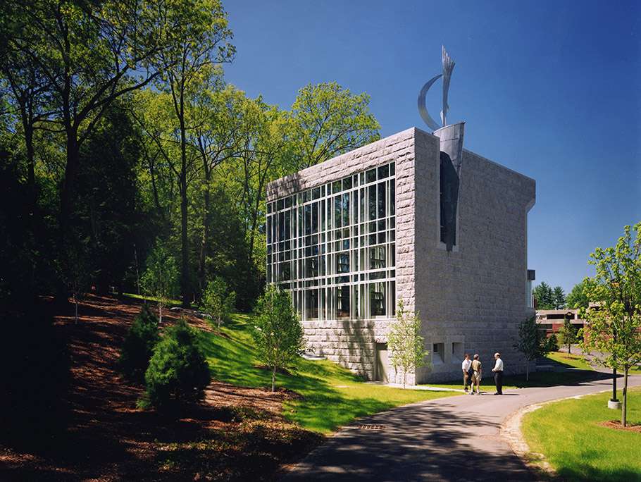 Babson College Glavin Family Chapel | 231 Forest St, Babson Park, MA 02457, USA | Phone: (781) 239-5623