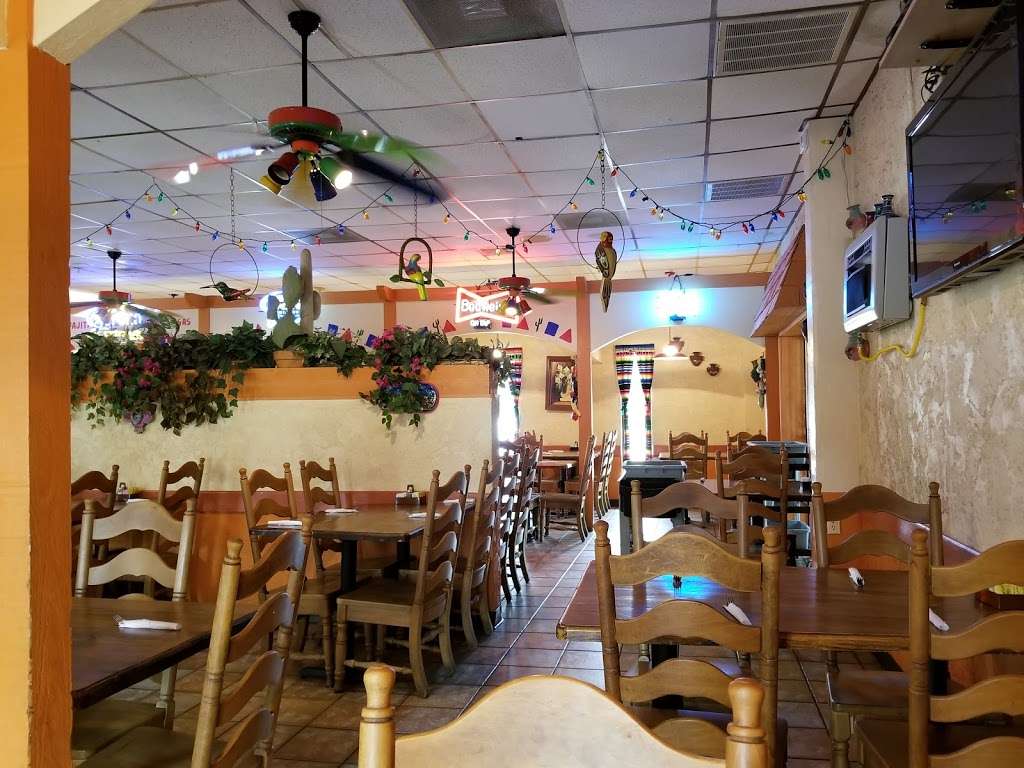 Pesos Mexican Restaurant | 6512 Fm 2100 Road, Crosby, TX 77532, USA | Phone: (281) 328-4216