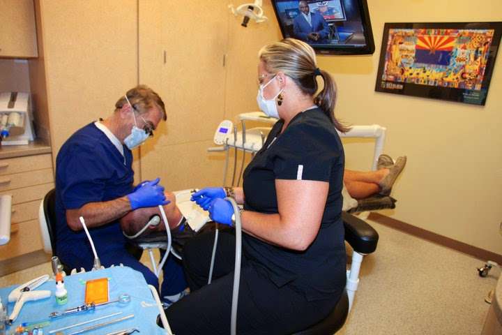 Staples Dental Implants & Reconstruction | 2345 E Centennial Pkwy #110, North Las Vegas, NV 89081, USA | Phone: (702) 991-0404