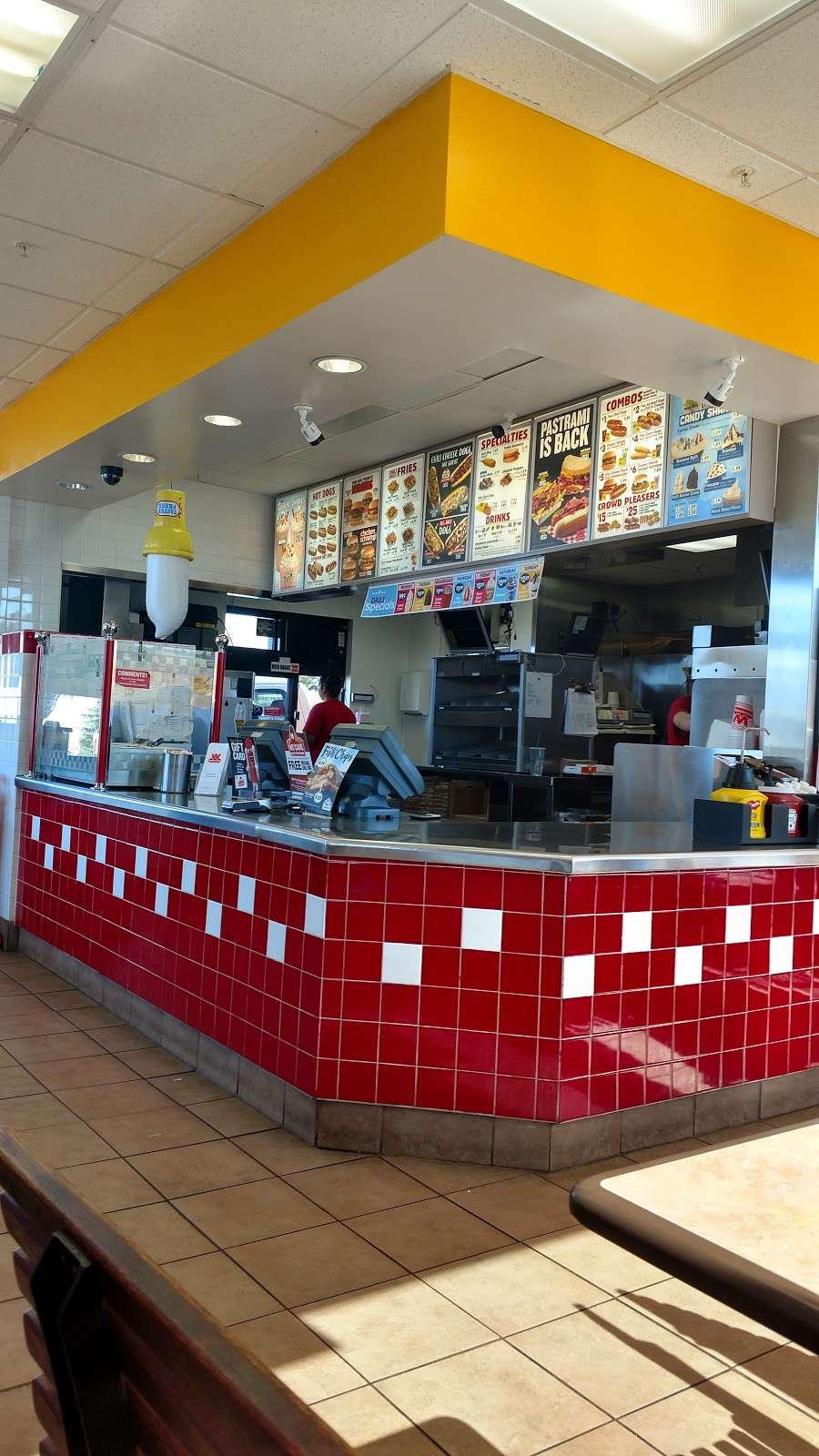 Wienerschnitzel | 4145 Phelan Rd, Phelan, CA 92371 | Phone: (760) 868-3300